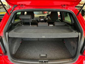 VOLKSWAGEN POLO 1.8 Polo GTi Semi-Auto 5dr