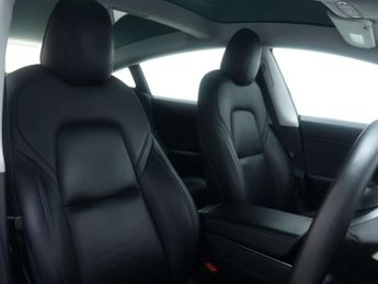 TESLA MODEL 3 Model 3 Long Range AWD 4WD 4dr