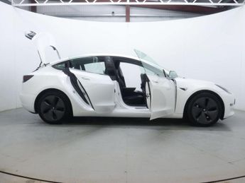 TESLA MODEL 3 Model 3 Long Range AWD 4WD 4dr