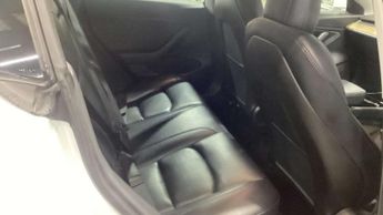 TESLA MODEL 3 Model 3 Long Range AWD 4WD 4dr