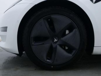 TESLA MODEL 3 Model 3 Long Range AWD 4WD 4dr