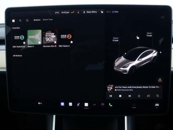 TESLA MODEL 3 Model 3 Long Range AWD 4WD 4dr