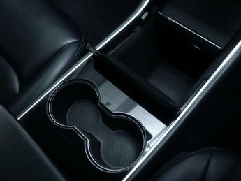 TESLA MODEL 3 Model 3 Long Range AWD 4WD 4dr