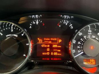 PEUGEOT 5008 1.6 5008 Allure Blue HDi S/S Auto 5dr