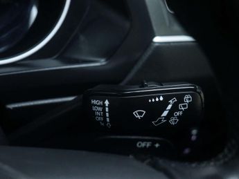 VOLKSWAGEN TIGUAN 1.5 Tiguan Active TSi Semi-Auto 5dr