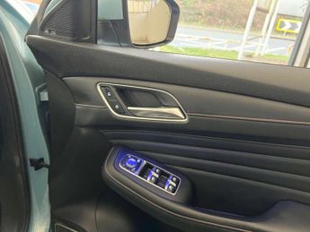 MG HS 1.5 MG HS Exclusive PHEV Auto 5dr