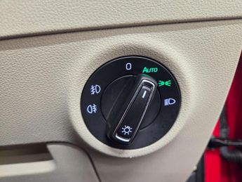 Skoda KAROQ 2.0 Karoq Edition TDI SCR 4x4 Semi-Auto 4WD 5dr