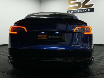 Tesla Model 3 Model 3 Long Range AWD 4WD 4dr