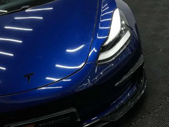 Tesla Model 3 Model 3 Long Range AWD 4WD 4dr