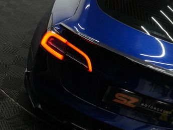 Tesla Model 3 Model 3 Long Range AWD 4WD 4dr