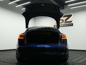 Tesla Model 3 Model 3 Long Range AWD 4WD 4dr