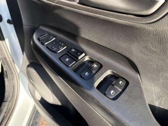 HYUNDAI KONA Kona Premium EV 5dr