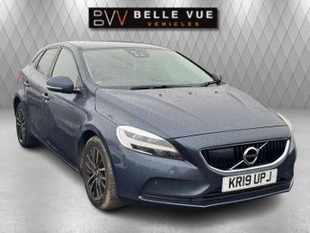 Volvo V40 2.0 V40 Momentum Edition D2 Automatic 5dr - NATIONAL DELIVERY*