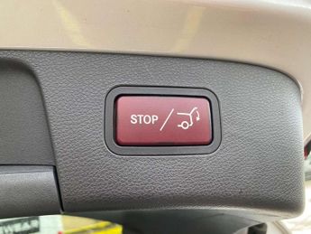 MERCEDES-BENZ GLA 2.1 GLA 220 D 4Matic AMG Line Automatic 4WD 5dr - NATIONAL DELIV