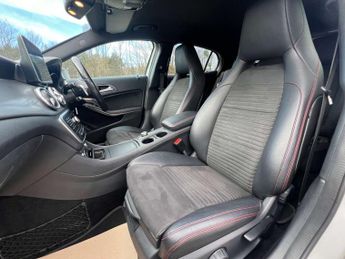 MERCEDES-BENZ GLA 2.1 GLA 220 D 4Matic AMG Line Automatic 4WD 5dr - NATIONAL DELIV