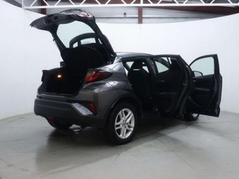 TOYOTA C-HR 1.8 C-HR Icon HEV CVT 5dr
