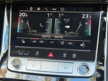 AUDI Q8 3.0 Q8 Black Edition 55 TFSI MHEV Quattro Auto 4WD 5dr