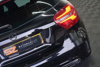 Mercedes-Benz A-CLASS 2.1 A 200 D AMG Line Premium+ Auto 5dr