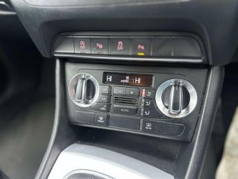 AUDI Q3 2.0 Q3 S Line+ TDI Quattro Semi-Auto 4WD 5dr