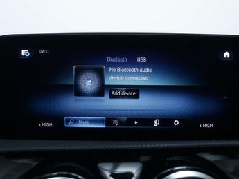 MERCEDES-BENZ CLA 1.3 CLA 250 AMG Line Premium Plus E Auto 4dr