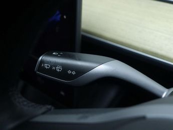 TESLA MODEL Y Model Y Long Range AWD 4WD 5dr