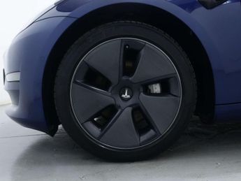 TESLA MODEL 3 Model 3 Long Range AWD 4WD 4dr