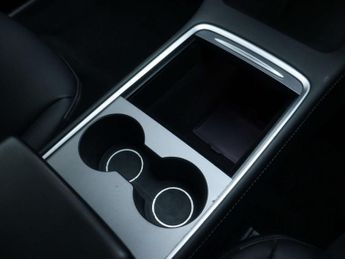 TESLA MODEL 3 Model 3 Long Range AWD 4WD 4dr