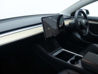 TESLA MODEL 3 Model 3 Long Range AWD 4WD 4dr