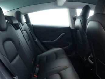 TESLA MODEL 3 Model 3 Long Range AWD 4WD 4dr