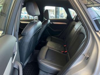 AUDI Q3 2.0 Q3 S Line TDI Quattro Semi-Auto 4WD 5dr