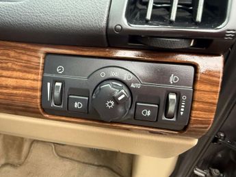 LAND ROVER FREELANDER 2.2 Freelander HSE TD4 Auto 4WD 5dr