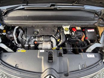 CITROEN C4 PICASSO 1.6 C4 Grand Picasso Exclusive+ Blue HDi Auto 5dr