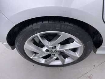 VAUXHALL CORSA 1.4 Corsa SRI VX-Line Auto 5dr