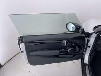 MINI HATCH Cooper S Electric Level 1 3dr