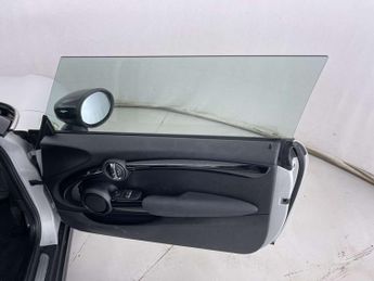 MINI HATCH Cooper S Electric Level 1 3dr