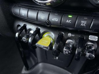 MINI HATCH Cooper S Electric Level 1 3dr