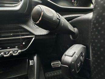 PEUGEOT 2008 2008 GT EV 5dr