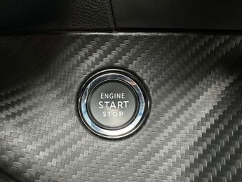 PEUGEOT 2008 2008 GT EV 5dr