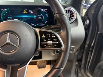 MERCEDES-BENZ EQA EQA 250 Sport 5dr