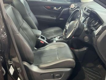 NISSAN QASHQAI 1.6 Qashqai Tekna dCi CVT 5dr