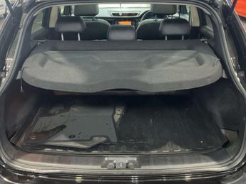 NISSAN QASHQAI 1.6 Qashqai Tekna dCi CVT 5dr