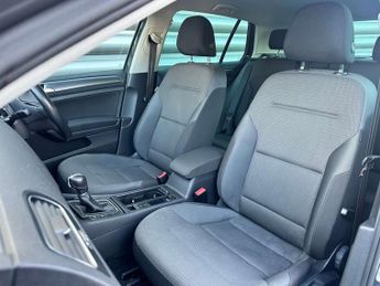 VOLKSWAGEN GOLF 1.6 Golf Match TDI Semi-Auto 5dr