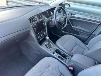 VOLKSWAGEN GOLF 1.6 Golf Match TDI Semi-Auto 5dr