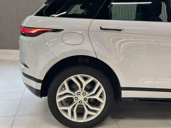 LAND ROVER RROVER EVOQUE R-DYN SE P300E A