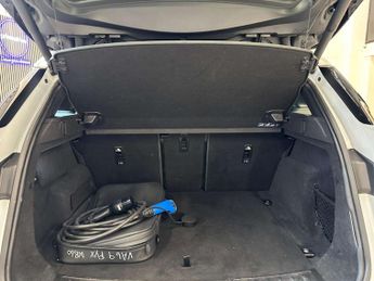 LAND ROVER RROVER EVOQUE R-DYN SE P300E A