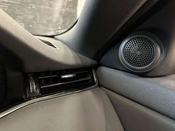 LAND ROVER RROVER EVOQUE R-DYN SE P300E A