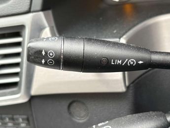 MERCEDES-BENZ E-CLASS 3.0 E350 Sport CDi BlueEfficiency S/S Auto 4dr