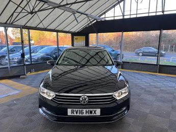 VOLKSWAGEN PASSAT 2.0 Passat GT TDI BlueMotion Technology Semi-Auto 4dr