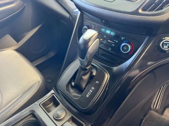 FORD KUGA 2.0 Kuga Titanium TDCI 4x4 Auto 4WD 5dr