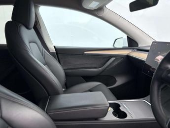 TESLA MODEL Y Model Y Long Range AWD 4WD 5dr